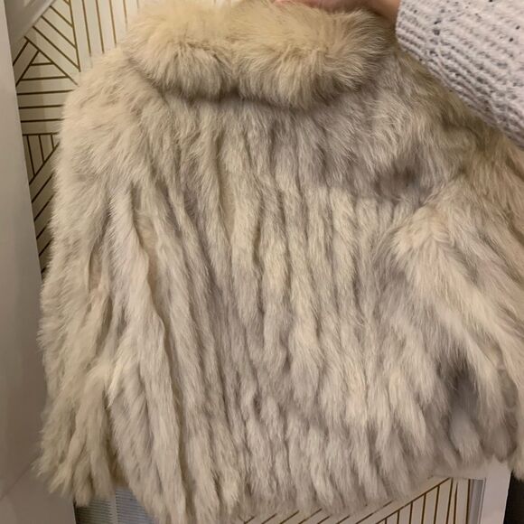 Saga Fox Vintage Fur Jacket - Picture 8 of 8